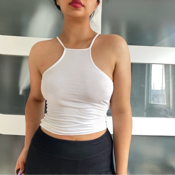 Brandy Melville crop top - Picture 4 of 4